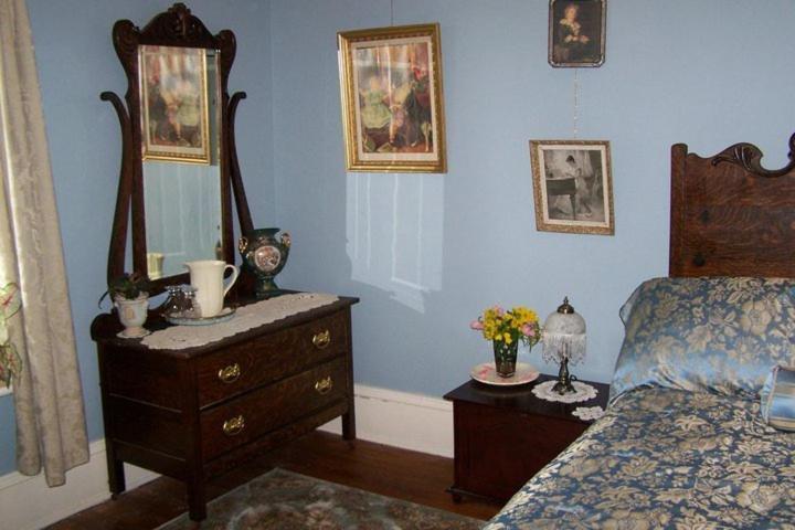 Rogers Motel Smiths Falls Pokoj fotografie